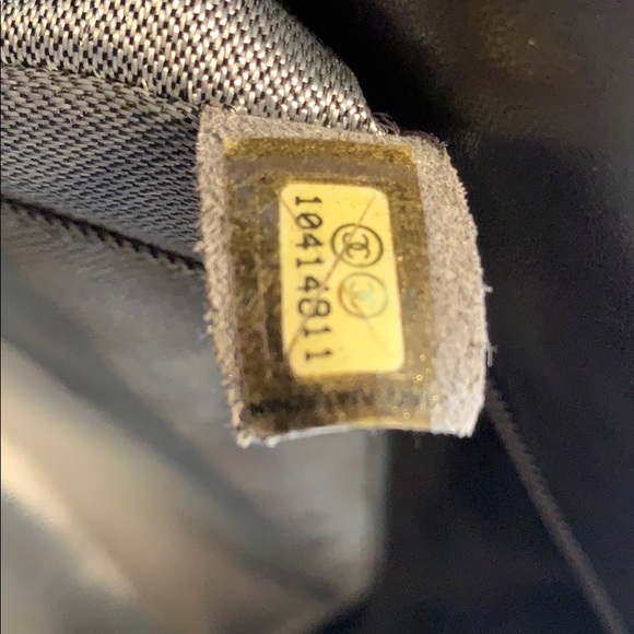 Chanel Mademoiselle Camera Bag Vertical Quilted - Picture 7 of 8